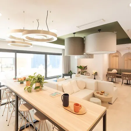 Yugo Llac Apartment *